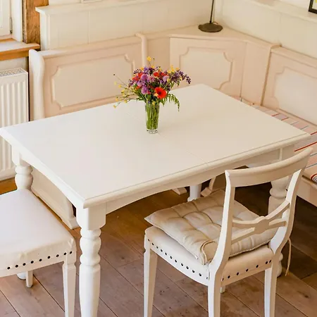 Semesterbostad Cozy Forest Near Klingen Trail *